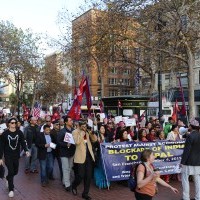 सानफ्रान्सिस्कोमा भारतीय अघोषित नाकाबन्दीको विरोध स्वरूप शान्तिपूर्ण प्रदर्शन फोटो: सन्तोष न्यौपाने